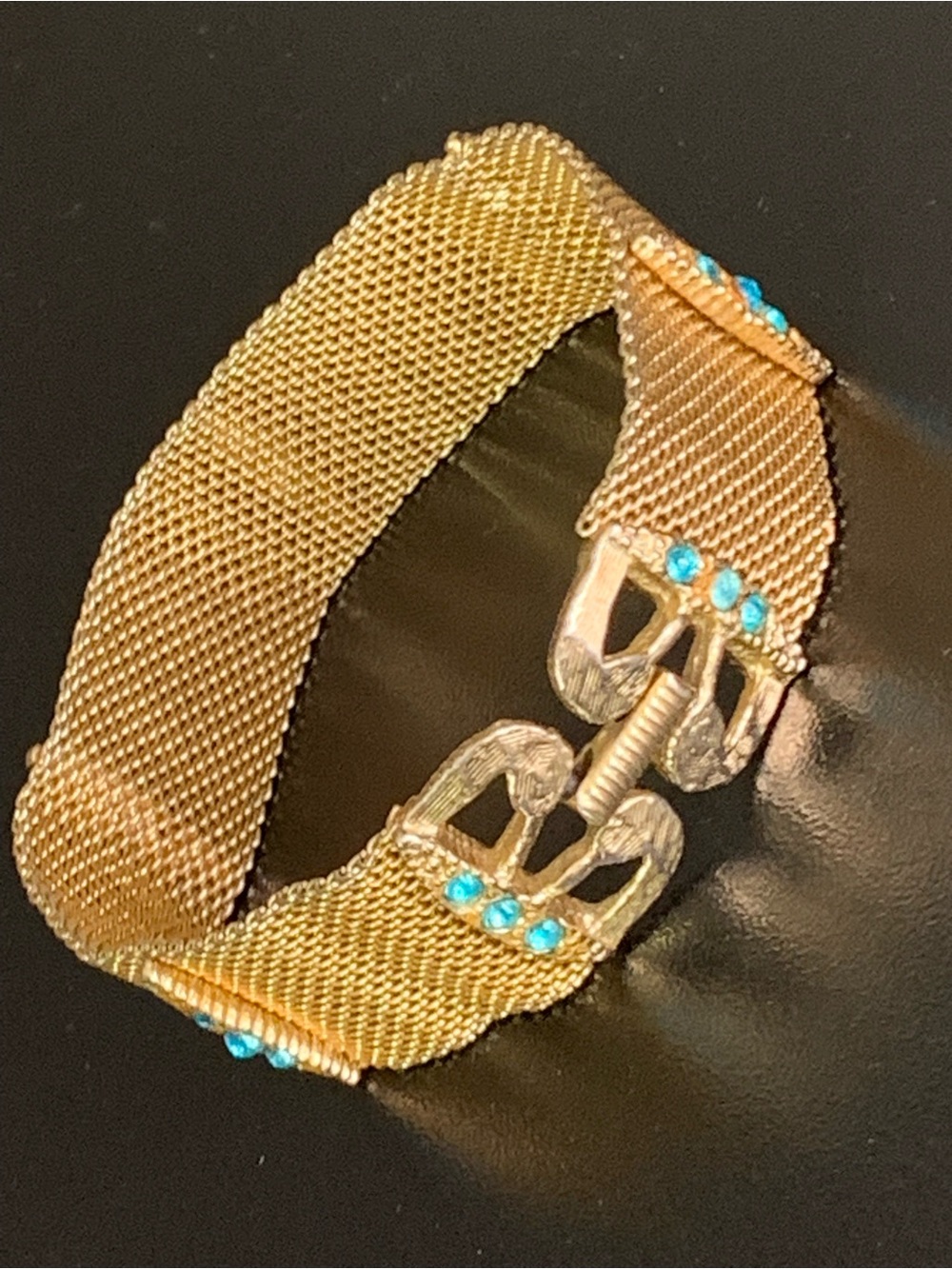 Vintage Gold Plated esh Bracelet with Vibrant Turquoise Accent Stones 7"